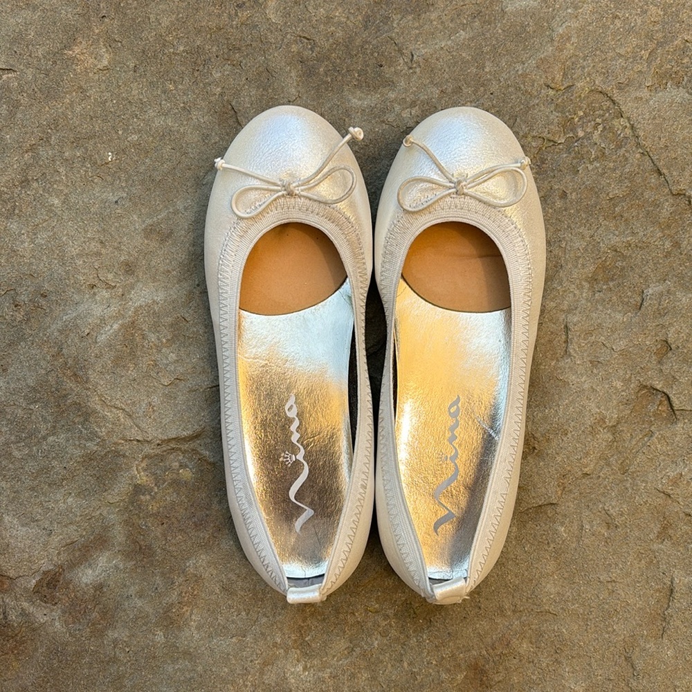 Nina Girls Esther Ivory Pearl Ballet Flats 1.5